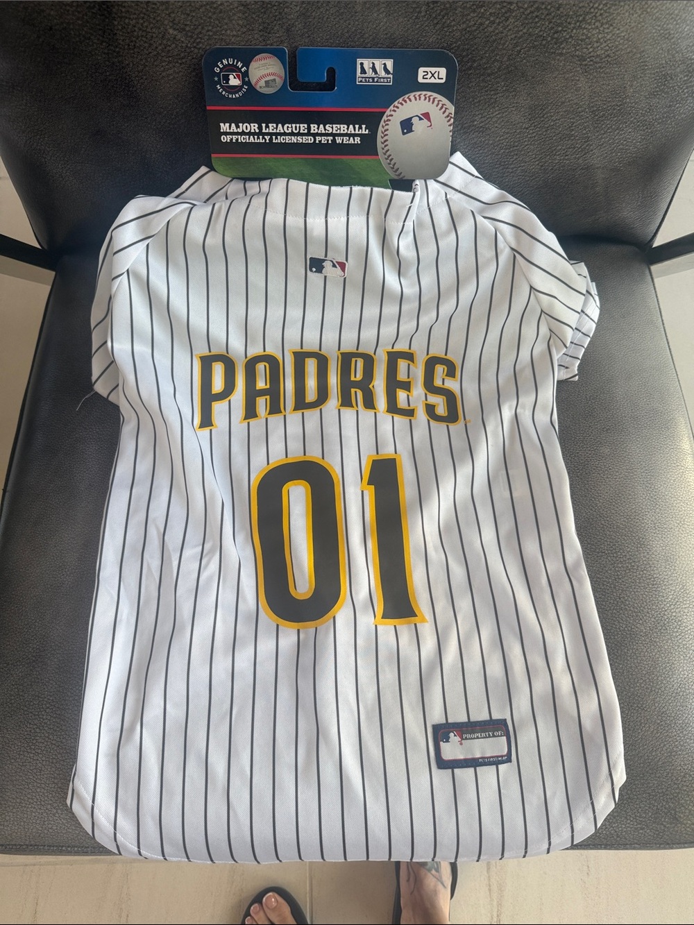 San Diego Padres dog jersey 2XL. Brand new